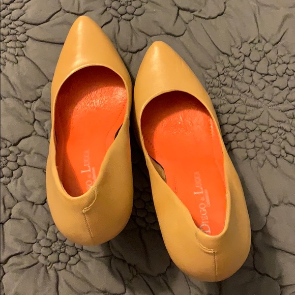 Diego di Lucca Leather Natural High Heels - Picture 7 of 8